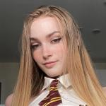 Profile picture of Ashanti__